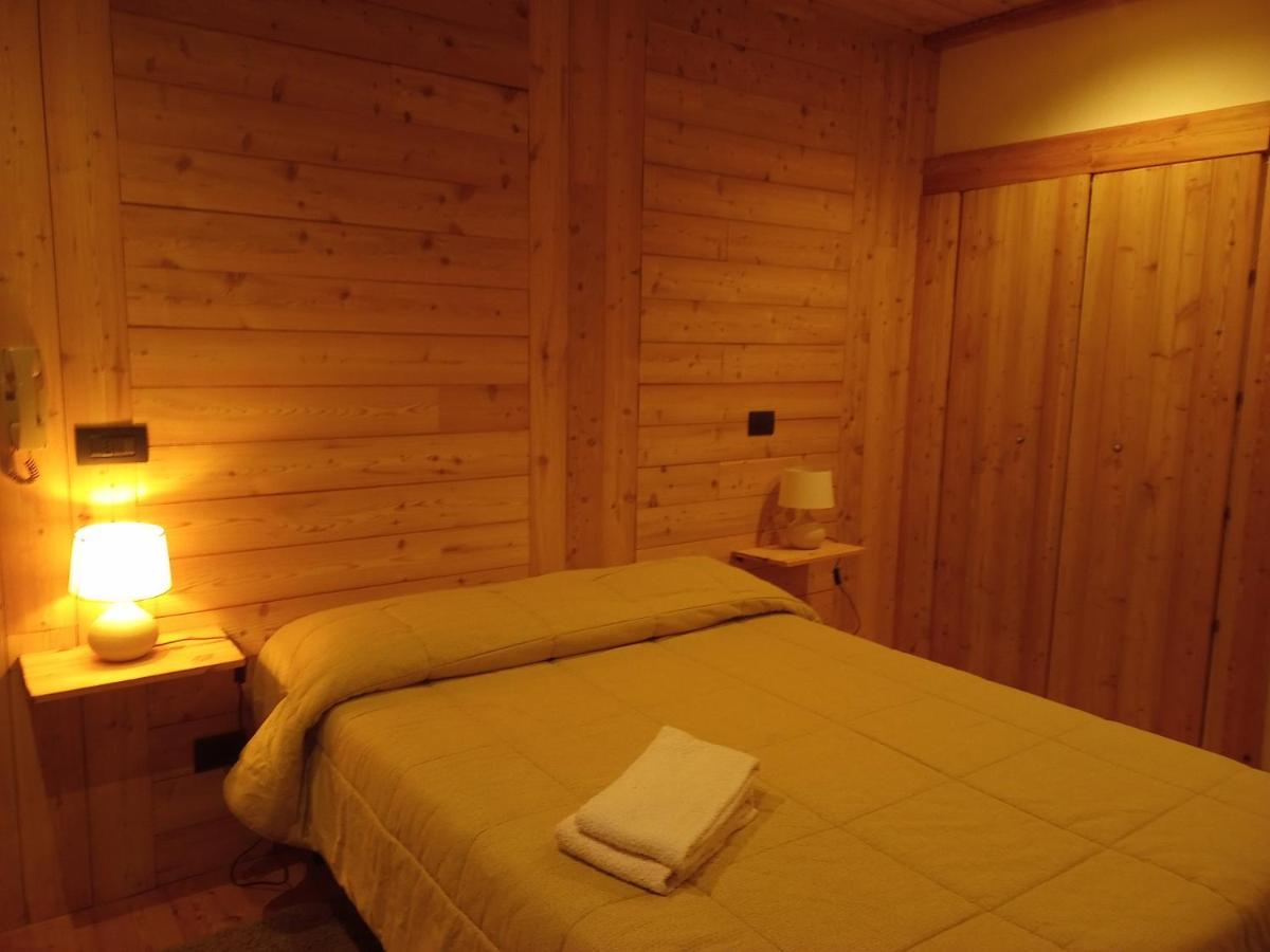 Albergo Martinet Вернанте Экстерьер фото